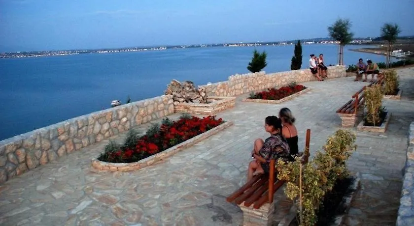 Holiday Apartment In Privlaka With Sea View, Balcony, Air Conditioning, W-Lan 667-1